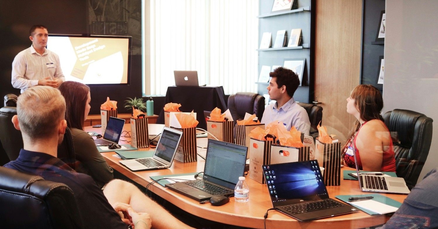 5 Proven Methods That Are the Best Way to Drive Traffic to Shopify Store