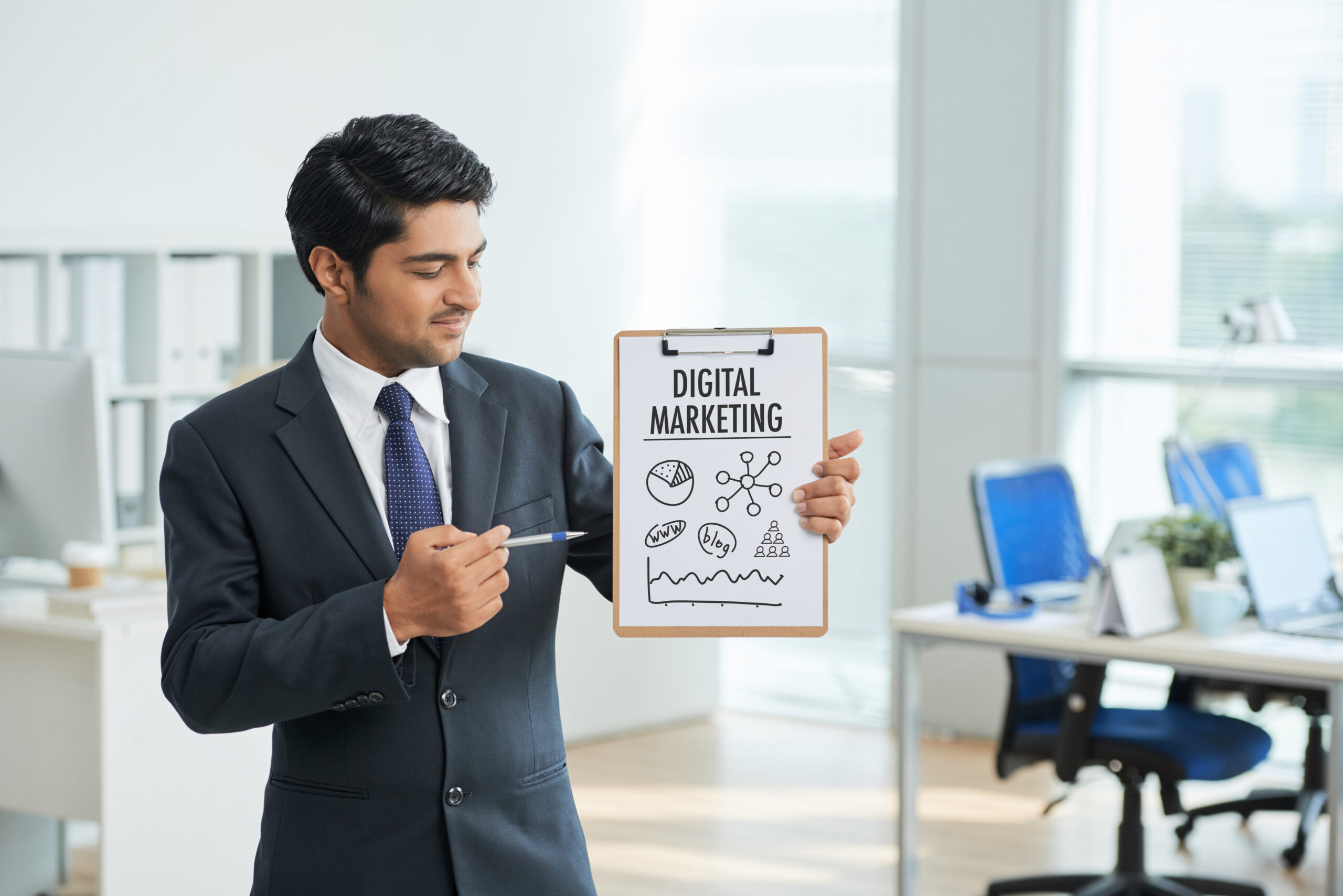 How Do I Choose a Good Digital Marketing Consultant Near Me? – Tips to Pick the Right Expert